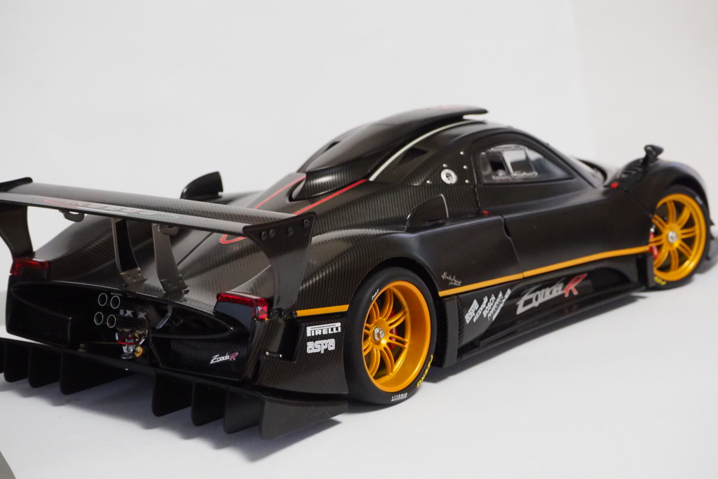 1/18 パガーニゾンダR RASTER 1:28 パガーニ ゾンダ R トイザらス限定 | おもちゃ通販