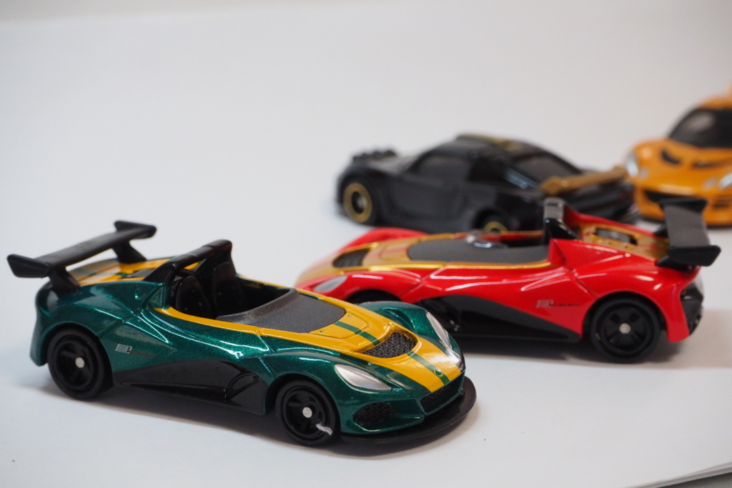 Takara Tomy - トミカ No.112 ロータス・3-イレブン (特別仕様)(1コ入) Amazon | トミカ No.112 ロータス・3-イレブン (初回 | ミニカー