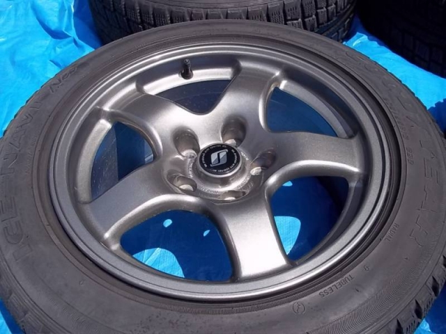 R32-4.jpg