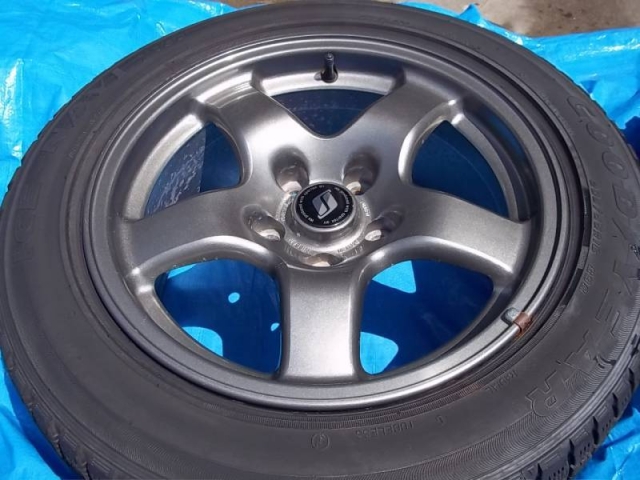 R32-5.jpg