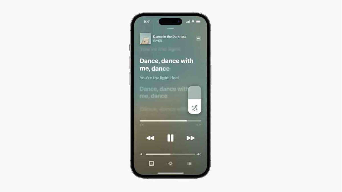 iOS 26.2のApple Musicでオフライン歌詞が表示されているiPhoneの画面。楽曲の背景に歌詞が大きく重なり、右側には歌詞表示のカスタマイズスライダーが表示されている様子