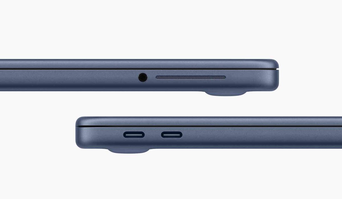 MacBook Neoの側面ポート配置（USB-Cポート×2と3.5mmヘッドフォンジャック）