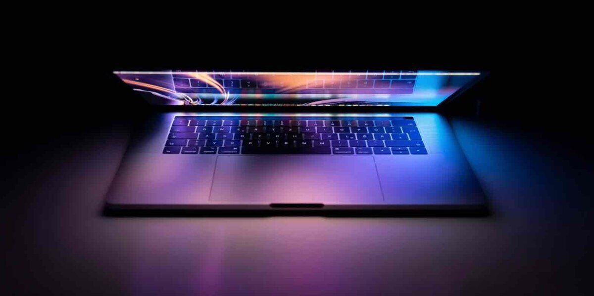 M6 MacBook Proの次世代デザインイメージ
