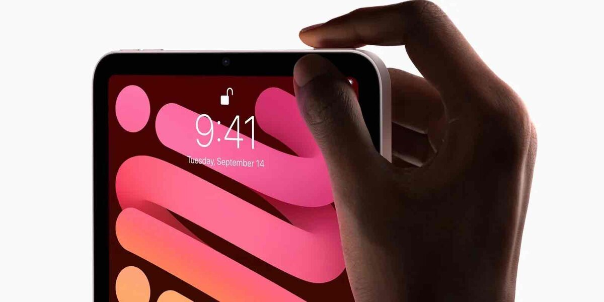 電源ボタンに指を触れてiPhoneのロックを解除するイメージ画像。Touch ID搭載iPhoneや指紋認証の復活を連想させる場面