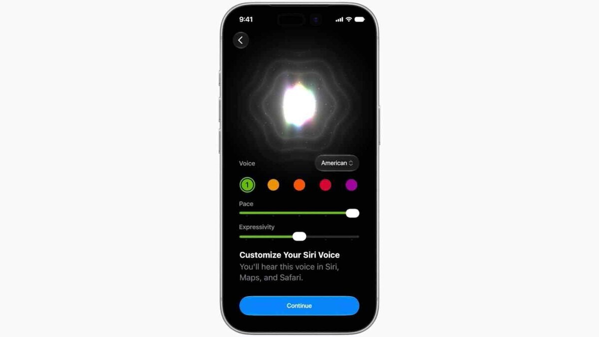 iOS 27のSiri音声カスタマイズ画面。黒背景に発光するSiriのオーブが表示され、声の種類(American)・カラー5種・Pace/Expressivityの2スライダーが並ぶ。下部に「Customize Your Siri Voice」のテキストとContinueボタン
