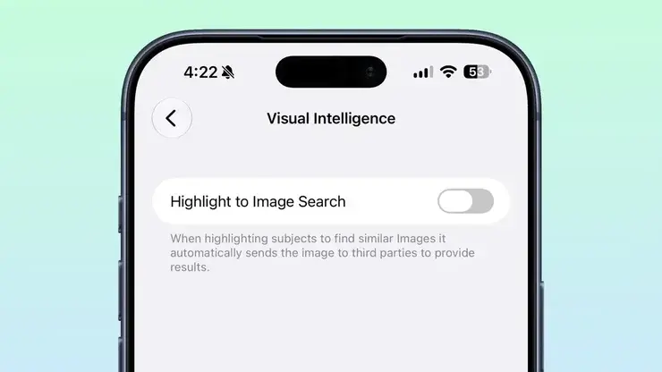 設定アプリのVisual Intelligence画面。Highlight to Image Searchのスイッチがオフで、被写体を強調すると第三者に画像を送ると説明が書かれている