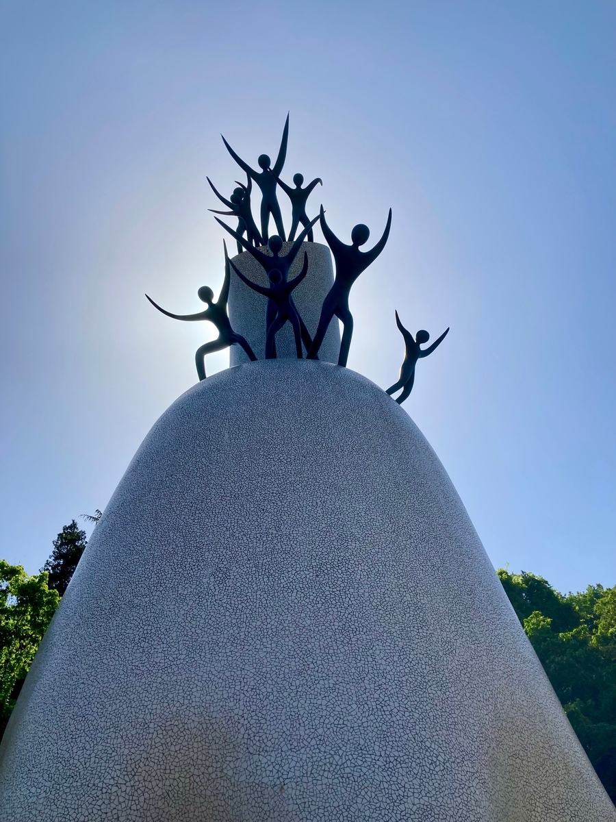 川崎市岡本太郎美術館｜「爆発」の根源にあるもの - Art Inspirations