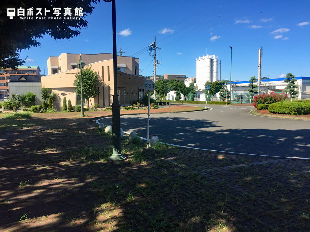 東富岡駅ロータリー