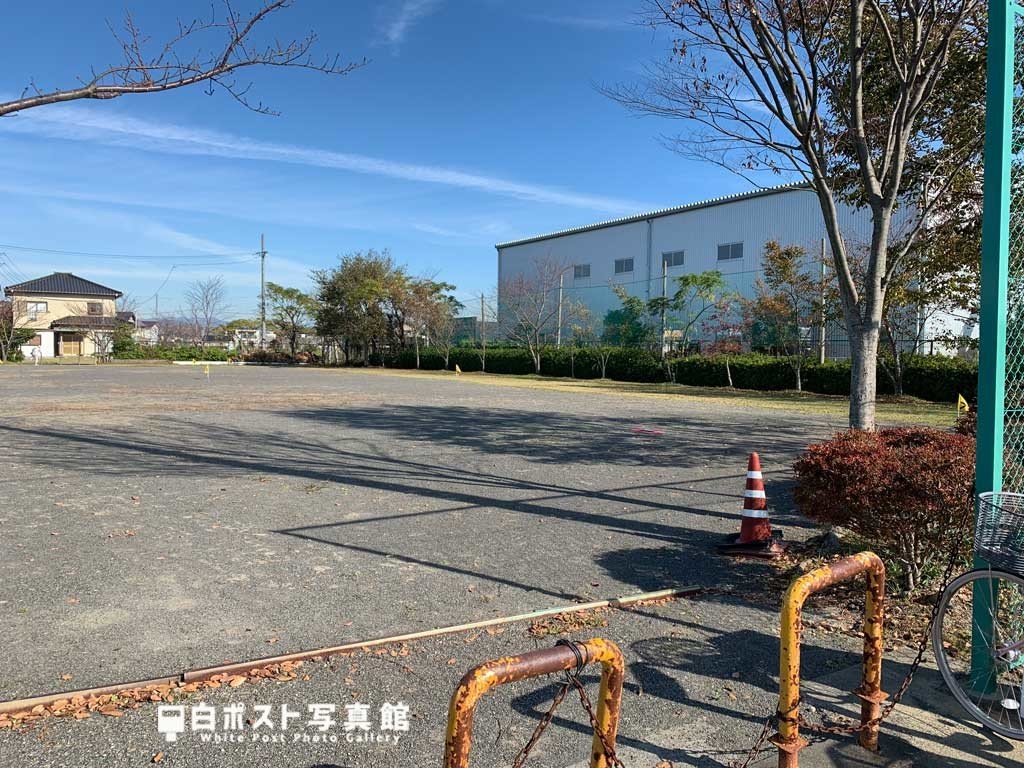 広場の内部はこんな感じ
