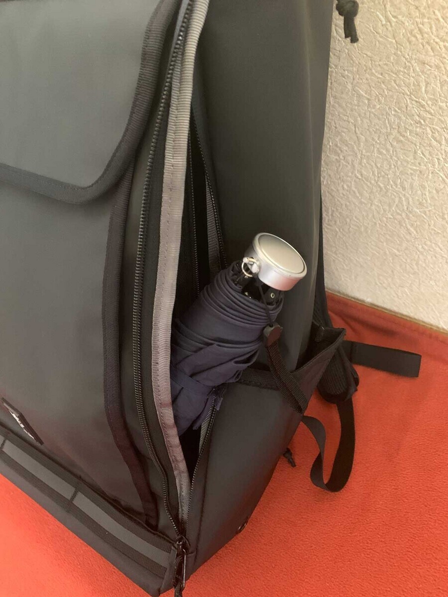 側面から取り出し可能