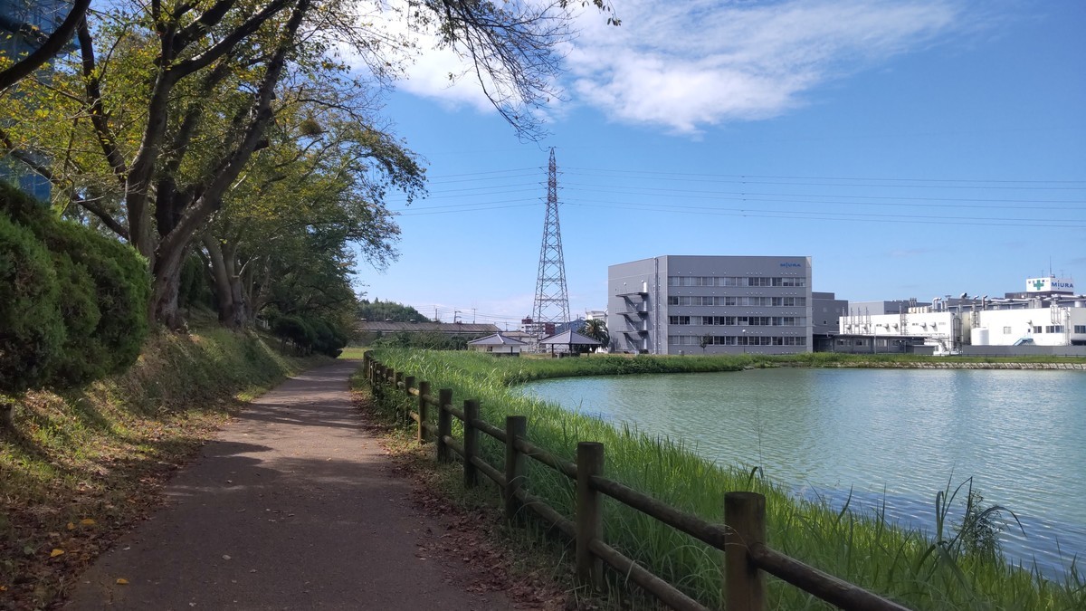 新池