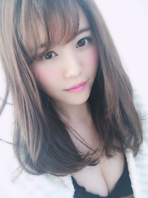 込山榛香 こみはるの可憐な水着グラビア Akb48水着倉庫