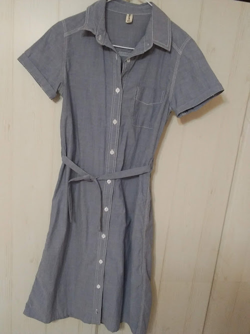裁縫できないんだけど洋服をリメイクしてみる 長袖 半袖 シロネコにゃーさ のkawaiiなび