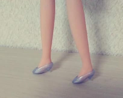 リカ活ならぬ ジェニー活 噂を検証 ジェニーちゃんは リカちゃん の靴を履けるのか シロネコにゃーさ のkawaiiなび