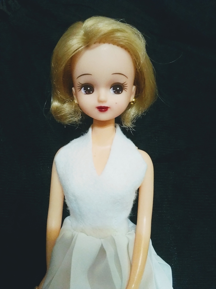 リカちゃんジャンクジャーナル 100円だったジャンクのリカちゃんがマリリン・モンローに生まれ変わっ