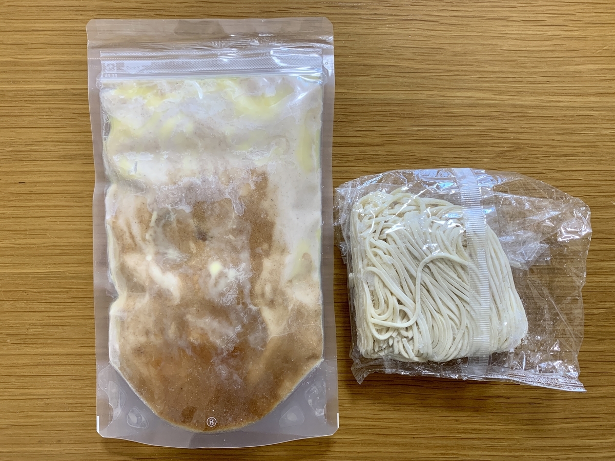 麺屋一空 極上鶏白湯 中身