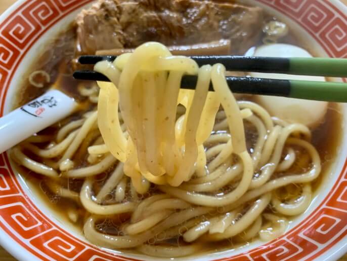 人類みな麺類 らーめん原点 麺