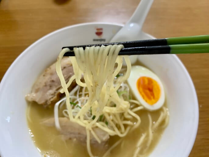 麺屋一空 極上鶏白湯 麺