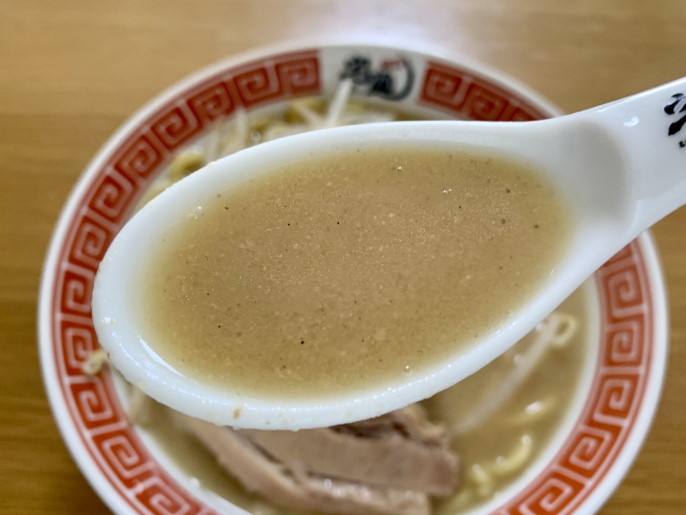 花道 味噌ラーメン スープ