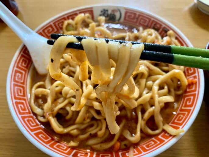 神工 トマティーナ 麺
