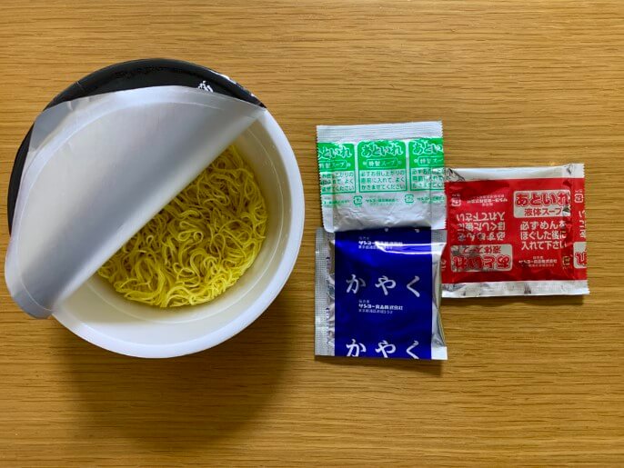 天下一品 カップ麺 中身