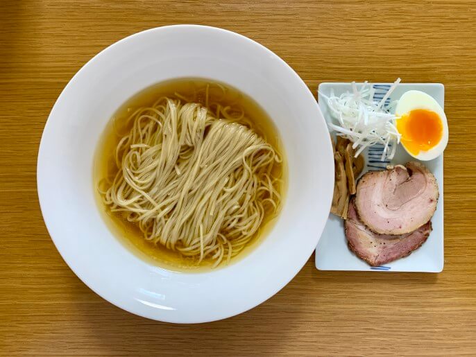 麺屋さすけ 地鶏白醤油そば 完成品