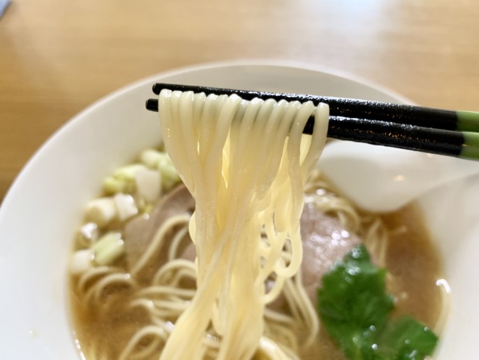 カネキッチンヌードル ヌードルツアーズ 通販 鶏醤油らぁめん 麺