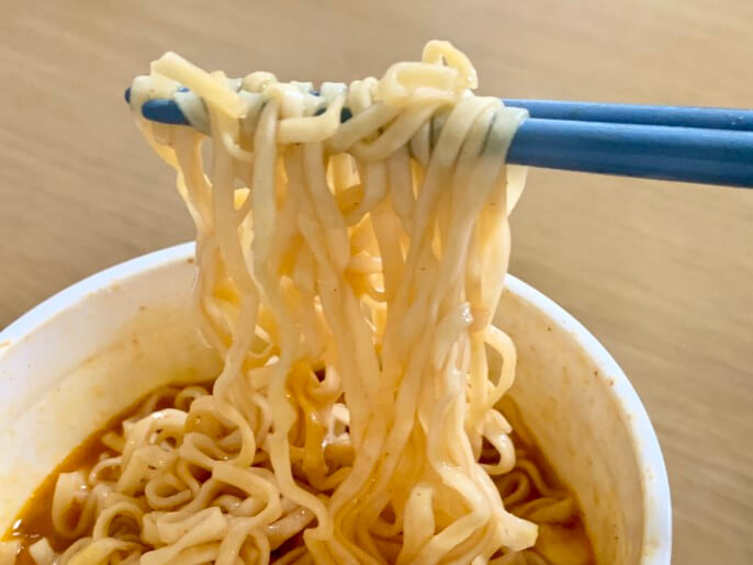 カップヌードル スーパー合体シリーズ2 チリトマト&トムヤムクン 麺