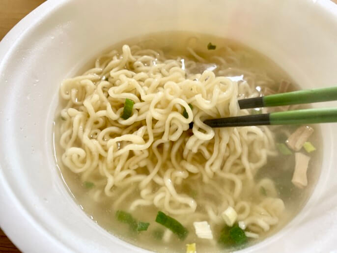 春木屋 カップラーメン サンヨー食品 名店の味 ほぐす