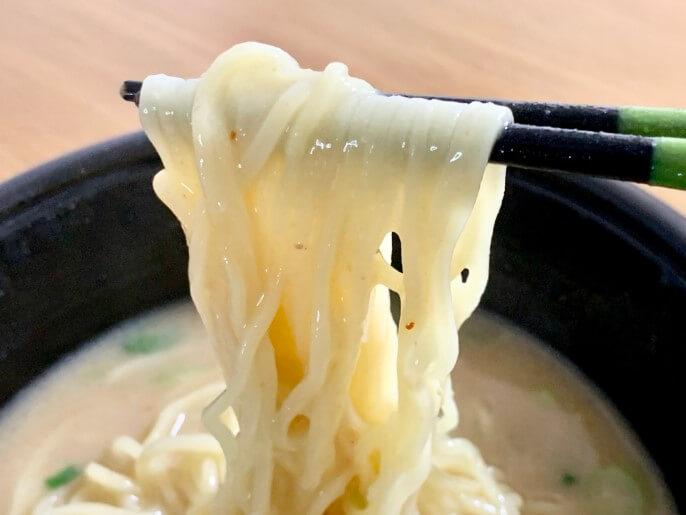 ローソン 天下一品 ラーメン 麺