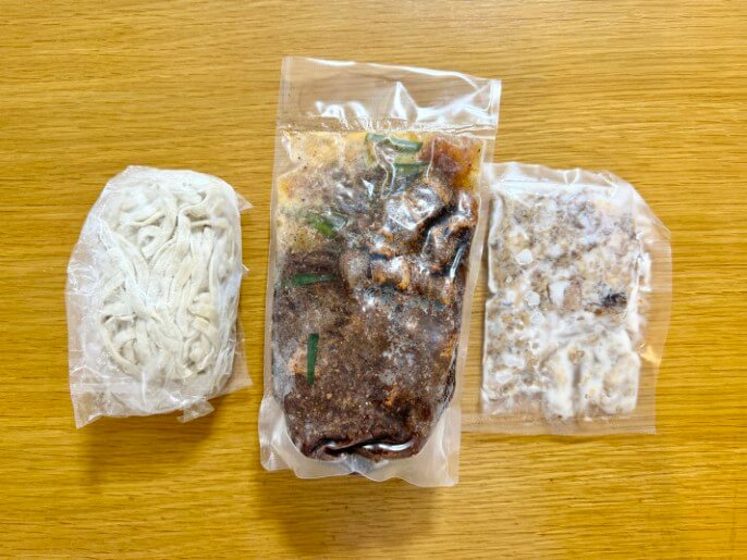 味ぽんCM出演】ラーメン通販レポ「スタ満ソバ＋ぽん玉」宅麺.com