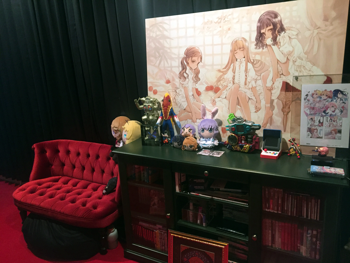 部屋が完成したので ただただ部屋とオタクグッズの画像を貼っていく 根室記念館