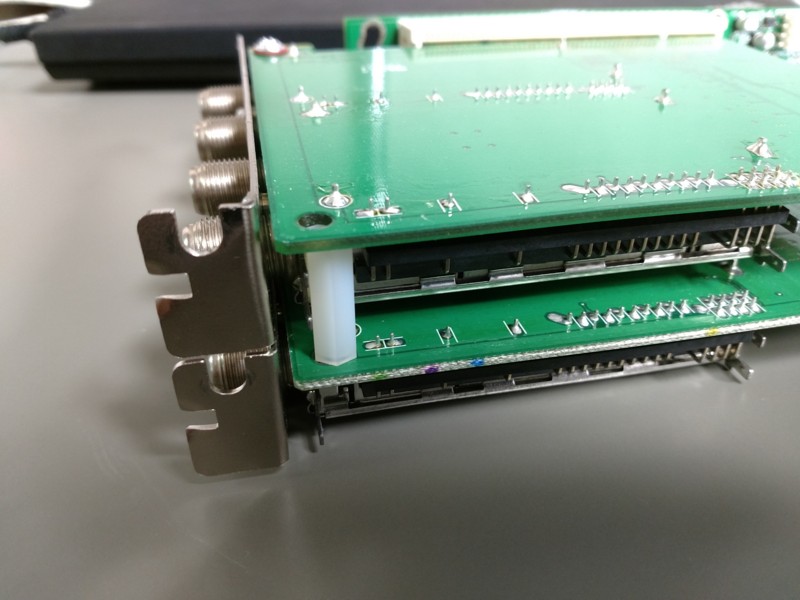 アースソフト PT2 & DIRAC PCI変換ライザーカードDIR-EB132-C9 動作