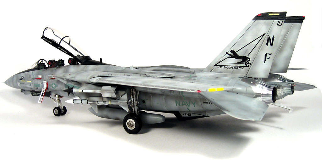 口コミ・レビュー評価が高いおすすめ人気商品の通販 1/32 グラマン F-14A トムキャット ふくまる バージョン'94 その他