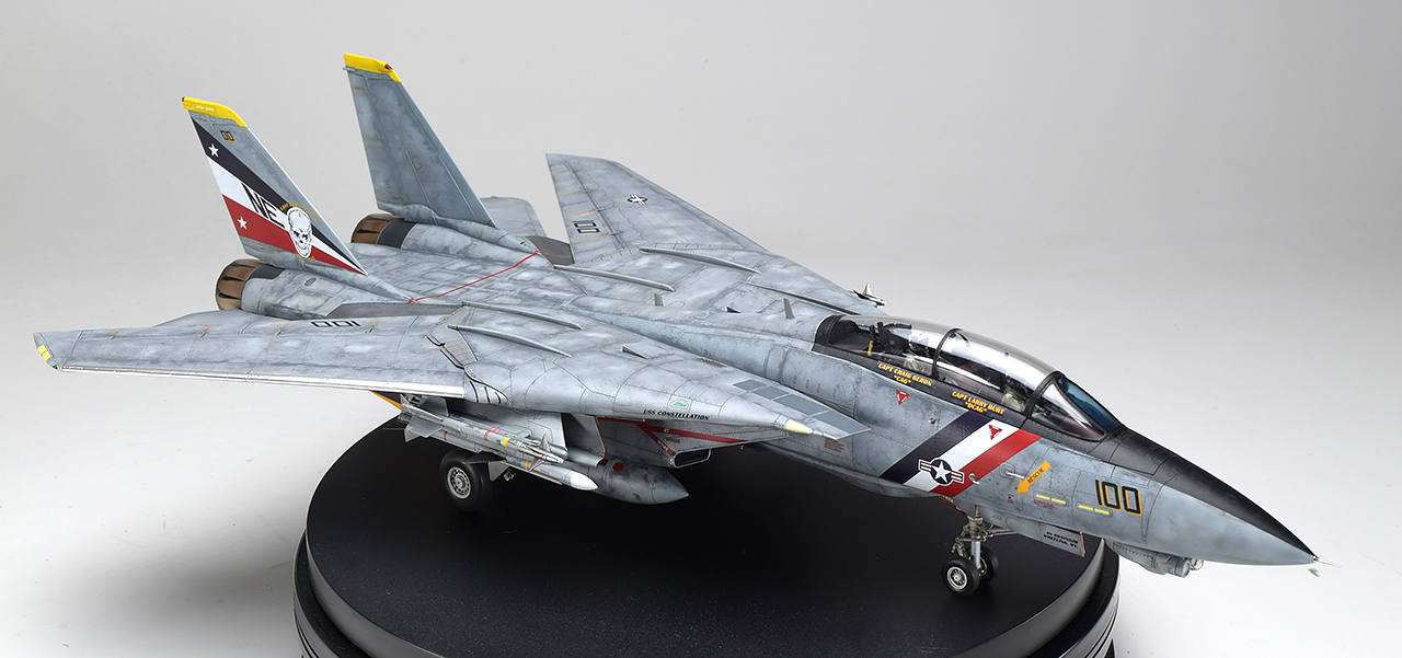 タミヤ1/48 F-14D VF-2バウンティ.ハンターズ仕様完成品