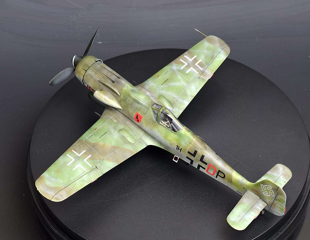 Amazon | IBG 1/72 ドイツ空軍 フォッケウルフ Fw190D-9・D-11