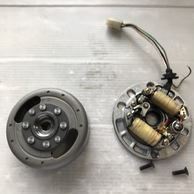 悩ましいCD90の仕様‥(-_-;) - 始まりは1955年 1月…ニャンコのため息