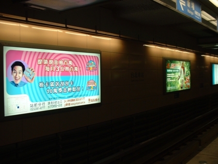 f:id:nyaofunhouse:20021215110331j:plain f:id:nyaofunhouse:20021215110331j:plain