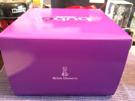 ブボバルセロナのケーキ箱