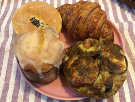 f:id:nyaofunhouse:20171105155450j:plain f:id:nyaofunhouse:20171105155450j:plain