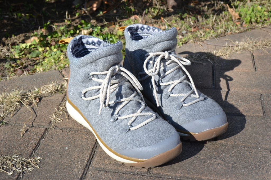 コロンビアのアウトドアブーツ（919ミッド16オムニテック）を買ってみ