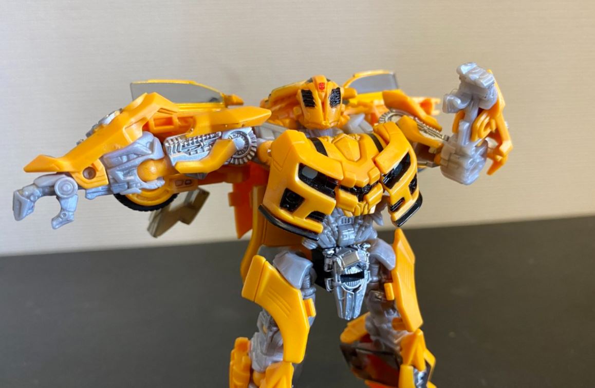 スタジオシリーズ バンブルビー(SS-68)のレビュー