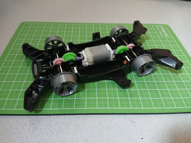 これからミニ四駆を始める初心者にオススメのシャーシはこれだっ ズバリma 奮闘記 第63走 みそじで復活 ミニ四駆改造奮闘記