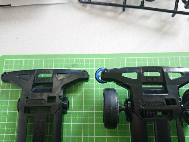 フルカウルミニ四駆25周年記念。スーパーTZ-X強化シャーシブラック