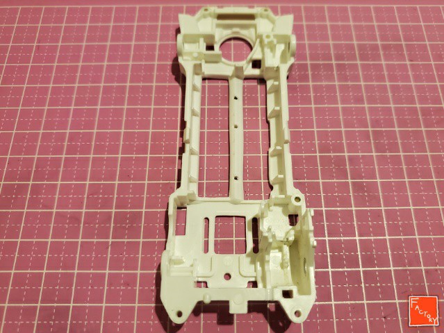 FMS2に電池落としを施してみる｡(スーパー2シャーシ改造)【奮闘記・第