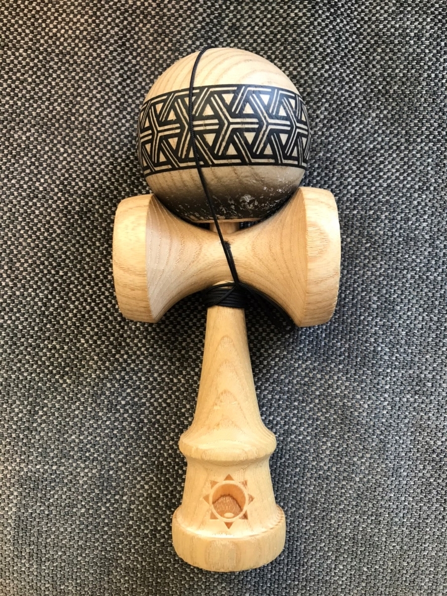 kendamaisr けん玉 イスラエル（We still got a few Blue Neon