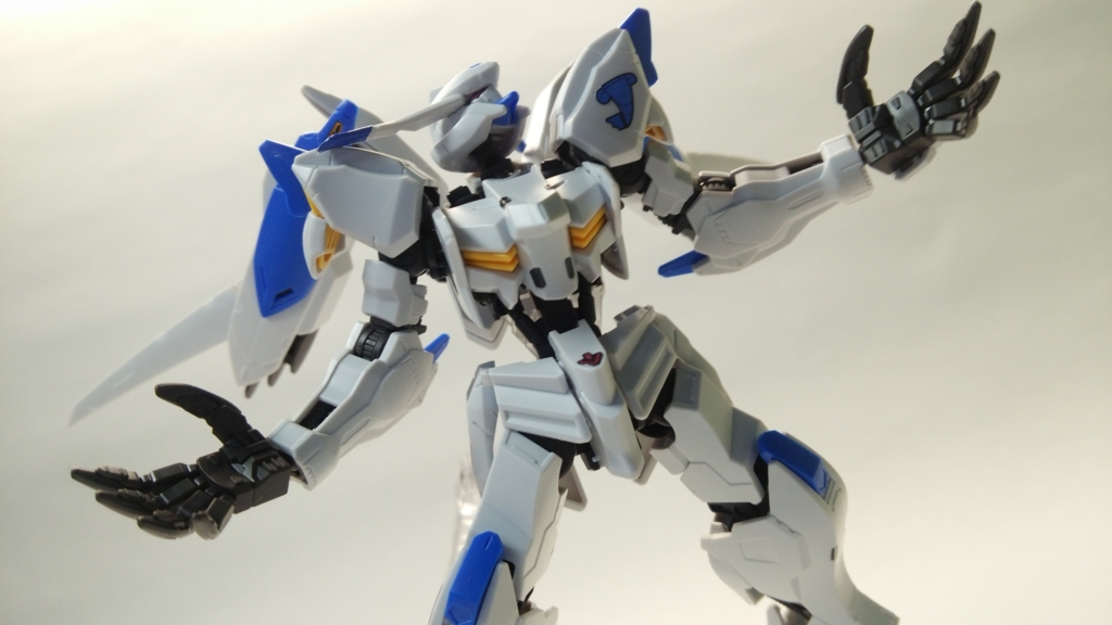 機動戦士ガンダム鉄血のオルフェンズ Hg1 144ガンダムバエル ホビーのよもぎ餅