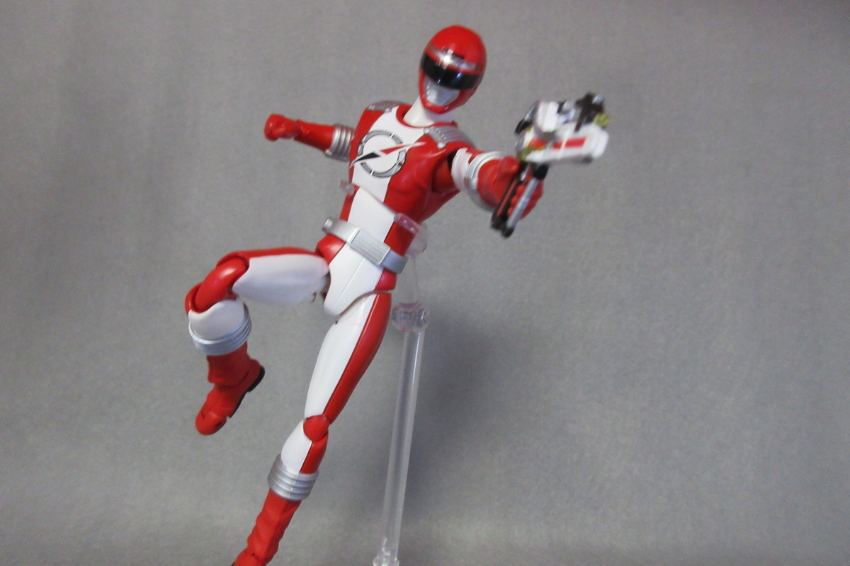 轟轟戦隊ボウケンジャー S.H.Figuartsボウケンレッド - ホビーの沼地