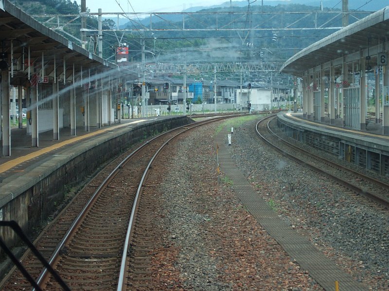 ☆041：北陸本線243M車窓(敦賀駅５番出発)090724