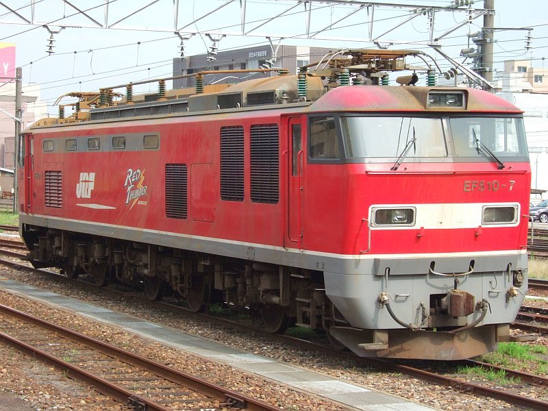 ☆086：EF510-7／高岡駅留置線090724